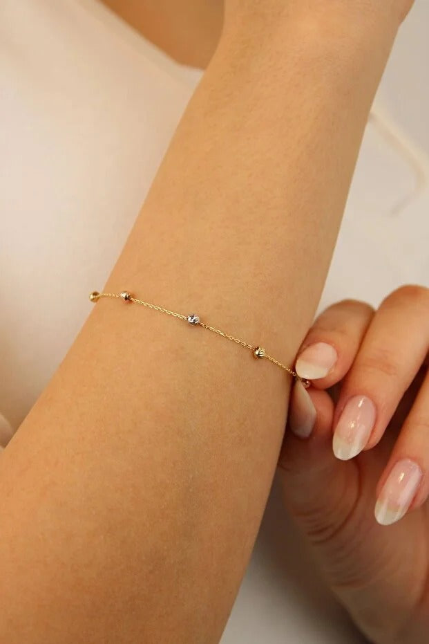 14 Carat Gold Dorika Very Elegant 3 Color