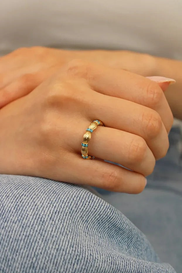 14 Carat Gold Turquoise Drop Ring