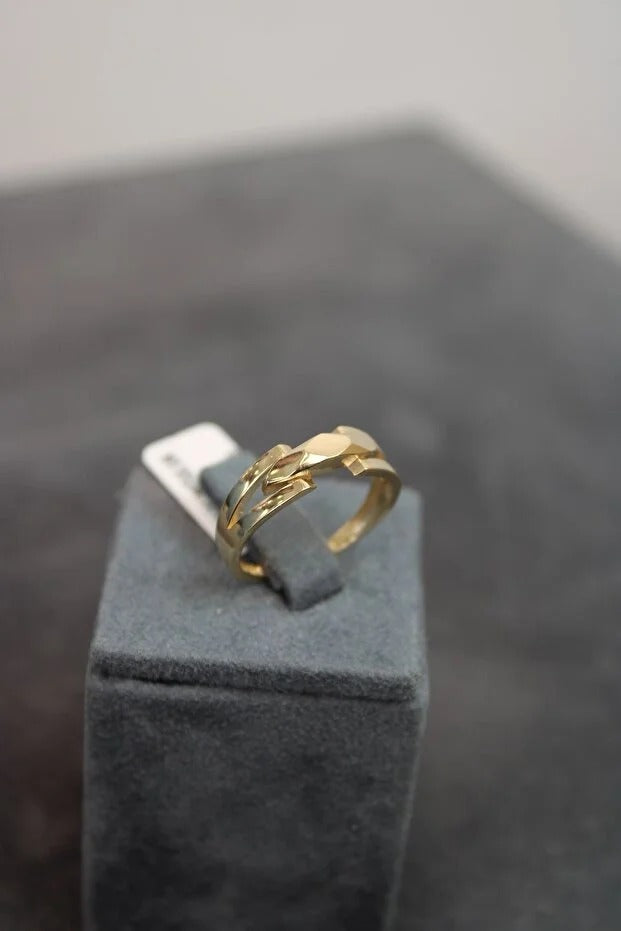 14 Carat Daily Ring
