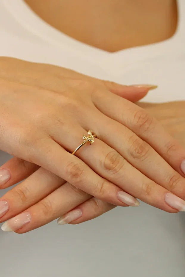 14 Carat Squirrel Figure Thin Ring