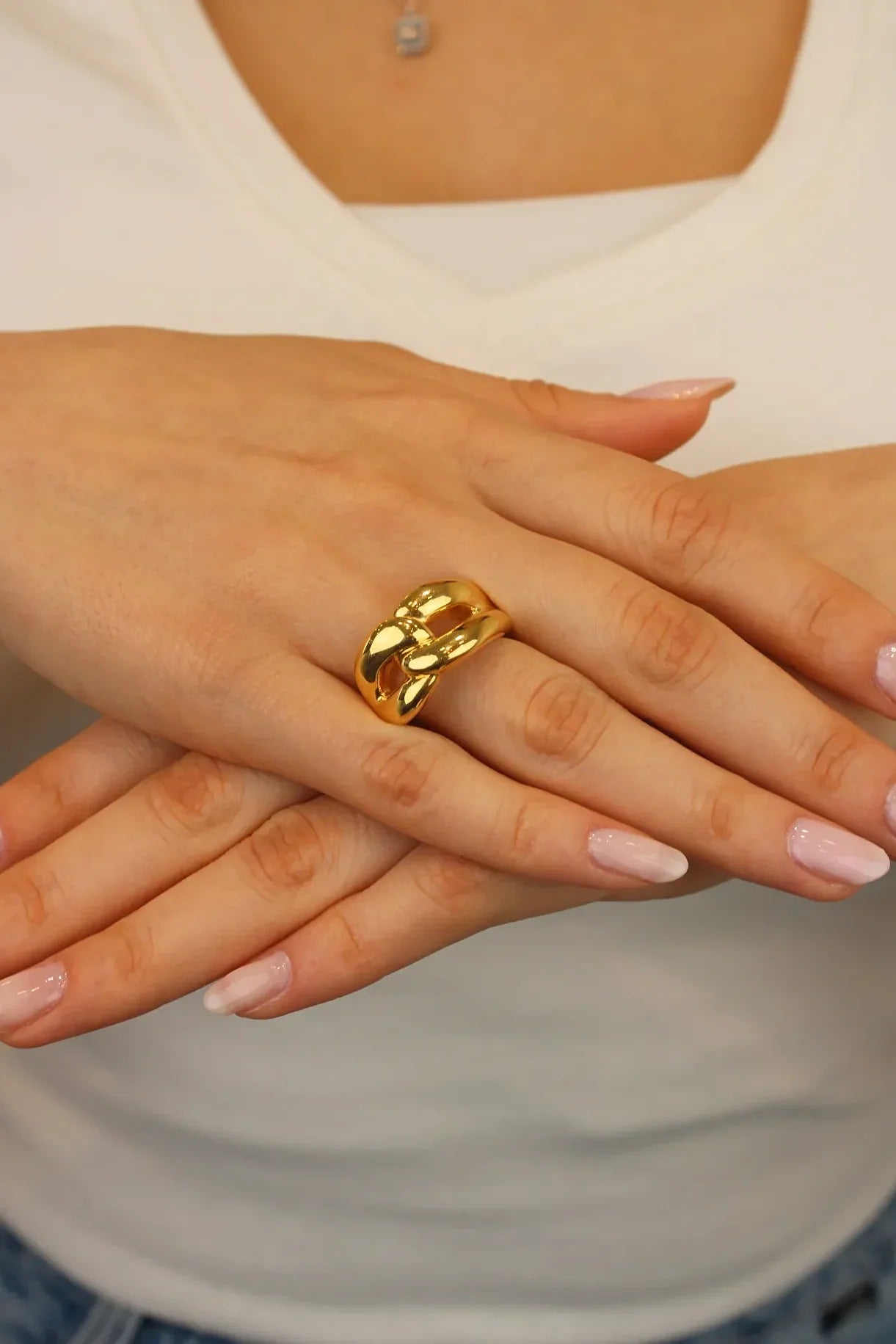 14 Carat Gold Gurmet Detail Ring