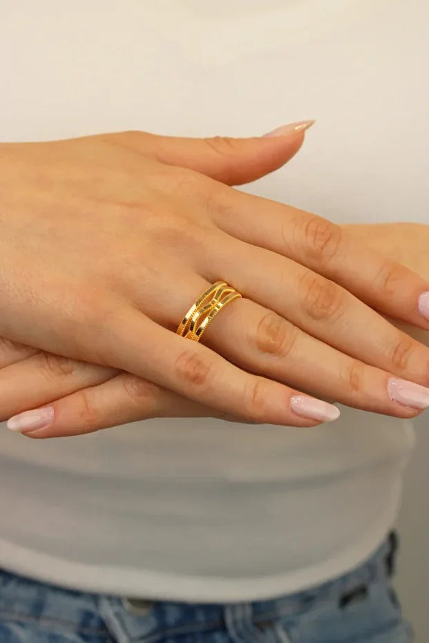 14 Carat Three Color Ring Dorika