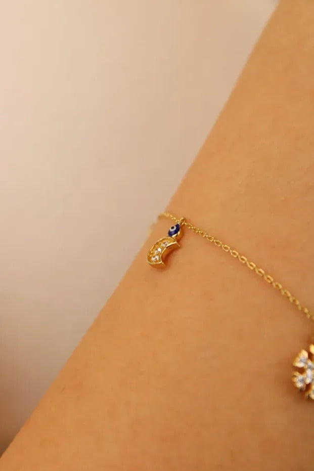 14 Carat Gold Lucky Bracelet with Pendant Chain