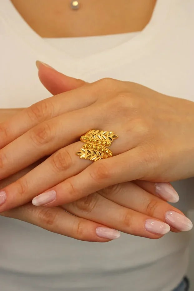 14 Carat Gold Virgo Model Dorika Ring