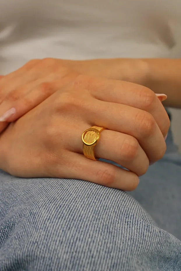 14 Carat Gold Mesh Ring