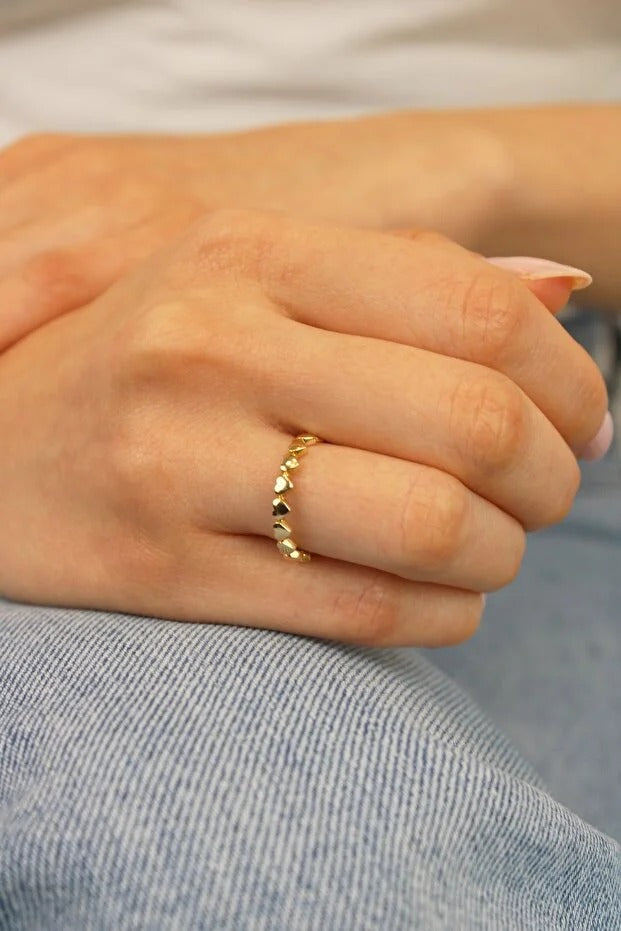 14 Carat Gold Row Heart Ring