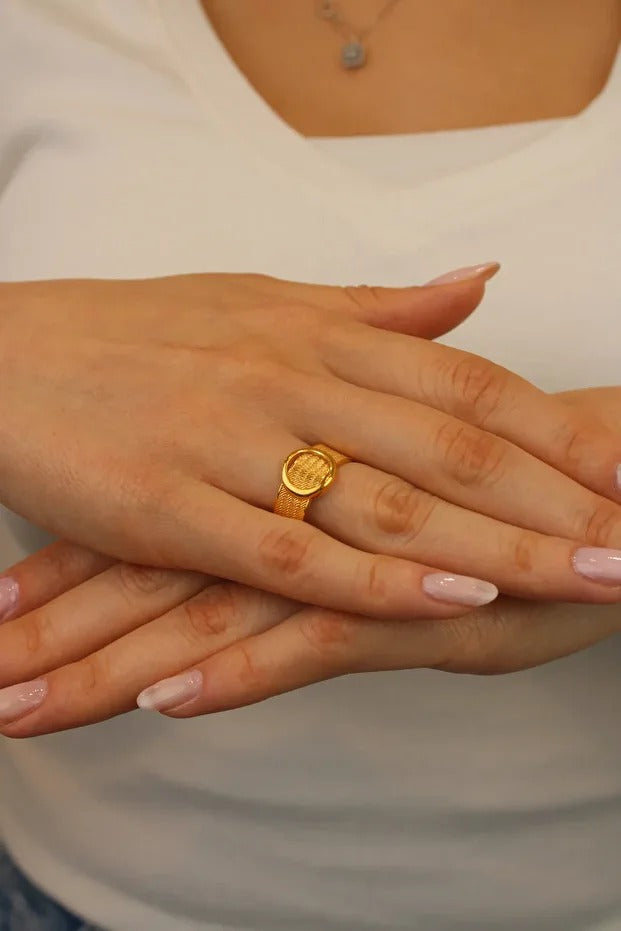14 Carat Gold Mesh Ring
