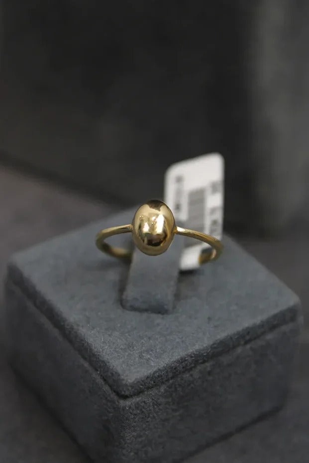 14 Carat Gold Ellipse Oval Thin Ring
