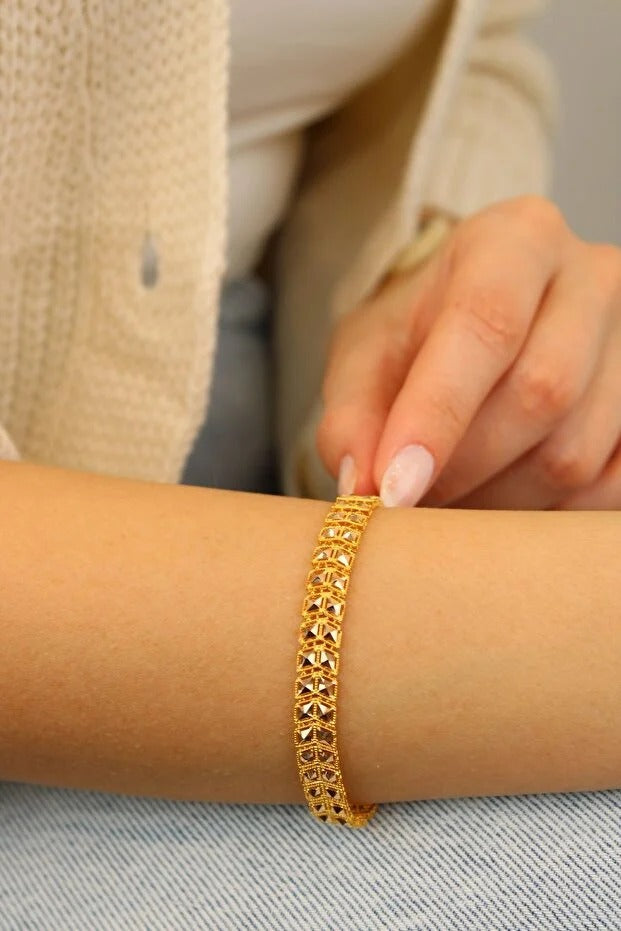 Barley Pattern 14 Carat Gold Bracelet 18cm 7.68 Grams