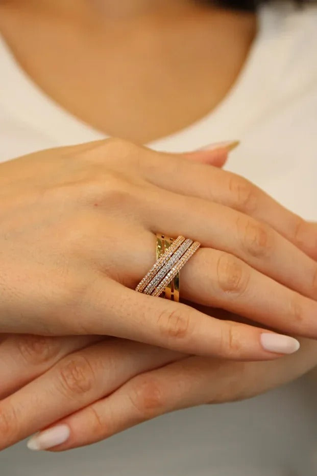 Cross Stone Design Gold Ring 14 Carat 4.44 grams