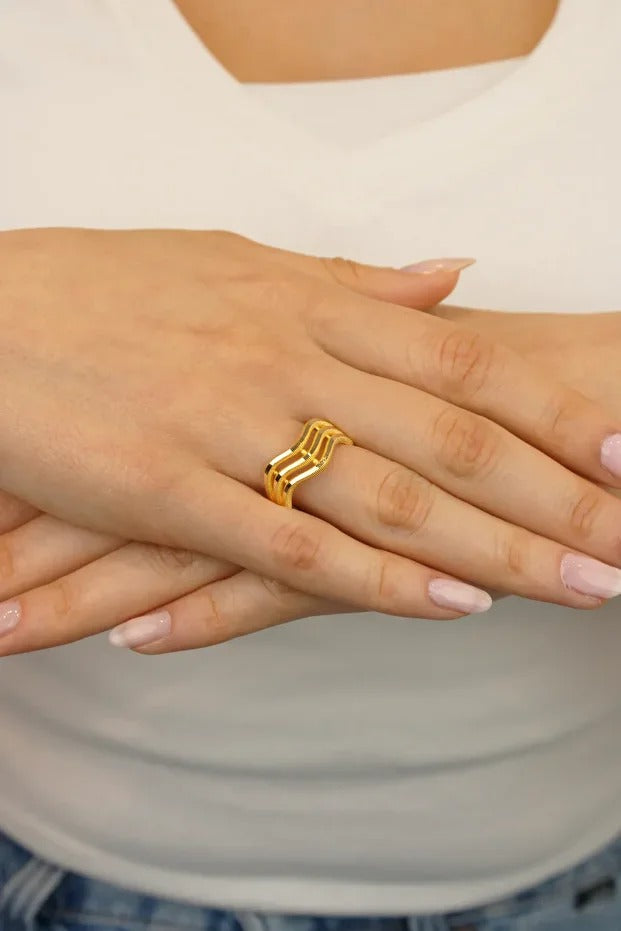 14 Carat Gold Zigzag Ajda Model Ring