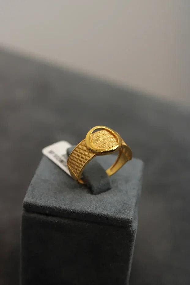 14 Carat Gold Mesh Ring