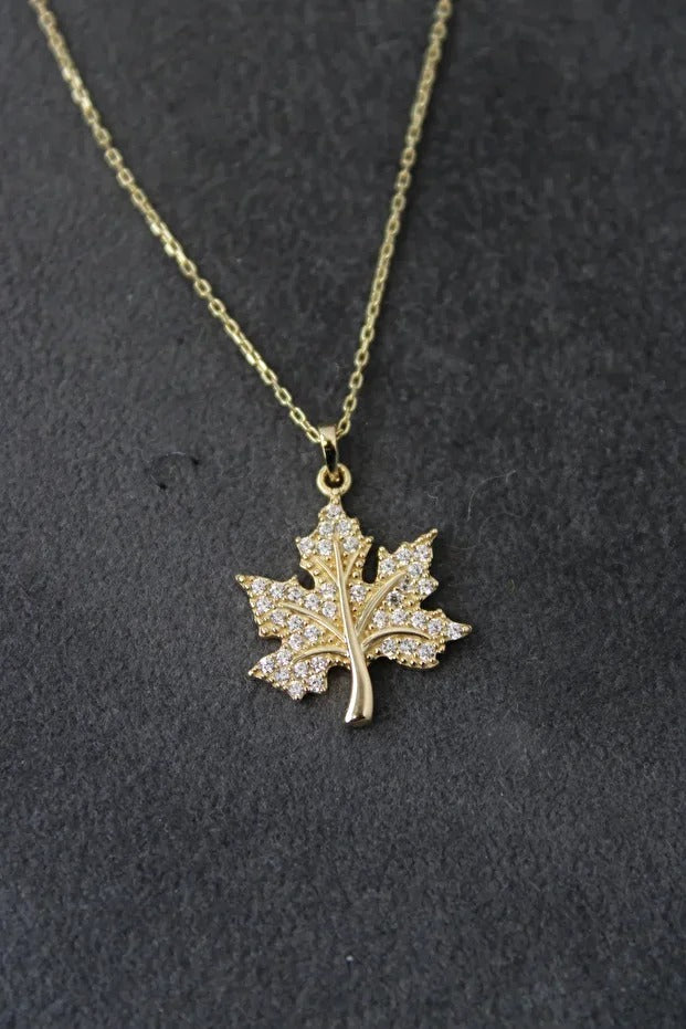 Plane Leaf Necklace 14 carat