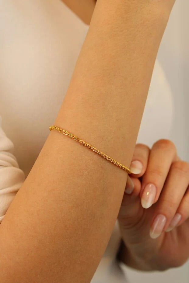 14 Carat Gold Rope Twist Chain Bracelet