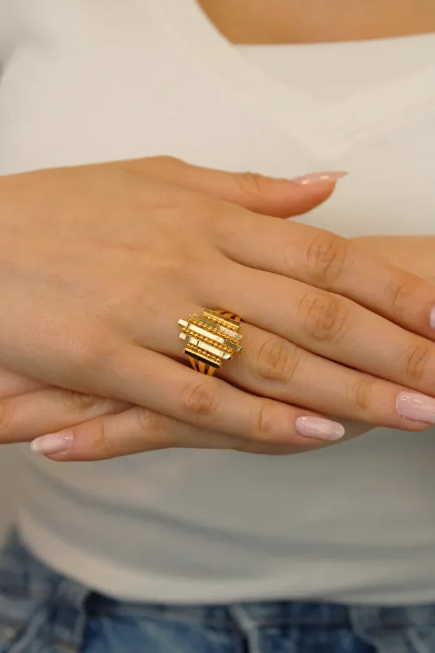 14 Carat Gold Pencil Line Ring