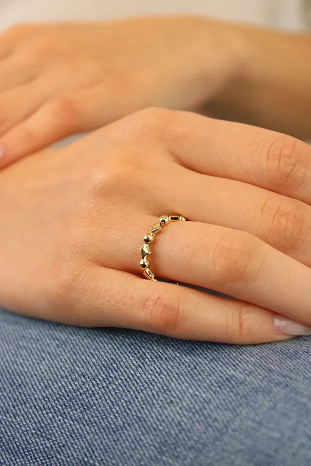 14 Carat Gold Symmetrical Joint Ring